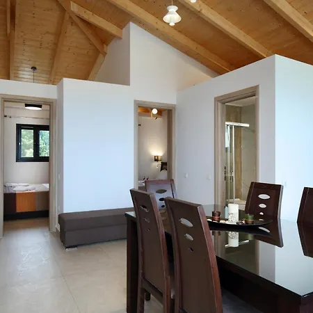 Sea View Apartment *