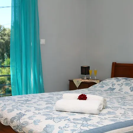Sea View Apartment *