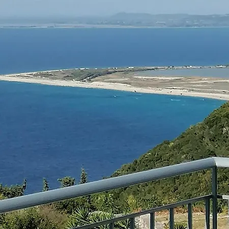 Sea View *