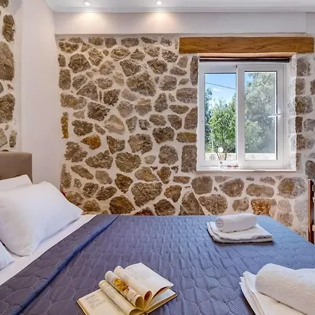 Sea View Apartmán Tsoukaládhes